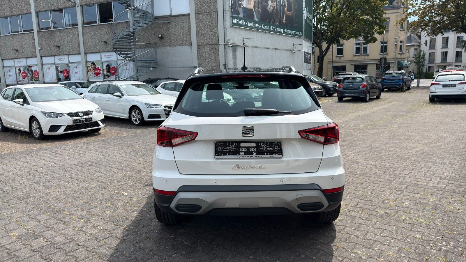 Seat Arona Xperience *PDC*KEYLESS*APP*VIRTUAL* imagem 3