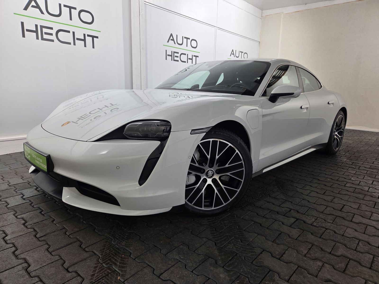Porsche Taycan Turbo, ACC, Wärmepumpe, B.-Display, 360°