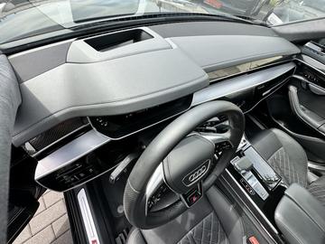 2022 AUDI A8 — миниатюра 14