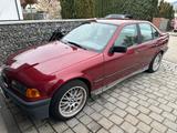 BMW E36 318i  fahrbereit, 122.962 km, 3 V... - BMW 318: Limousine, E36