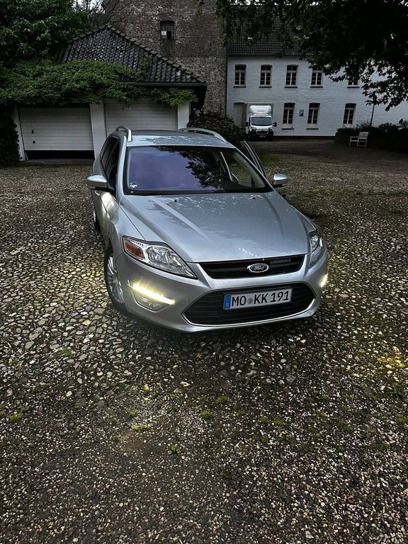 Image of Ford Mondeo