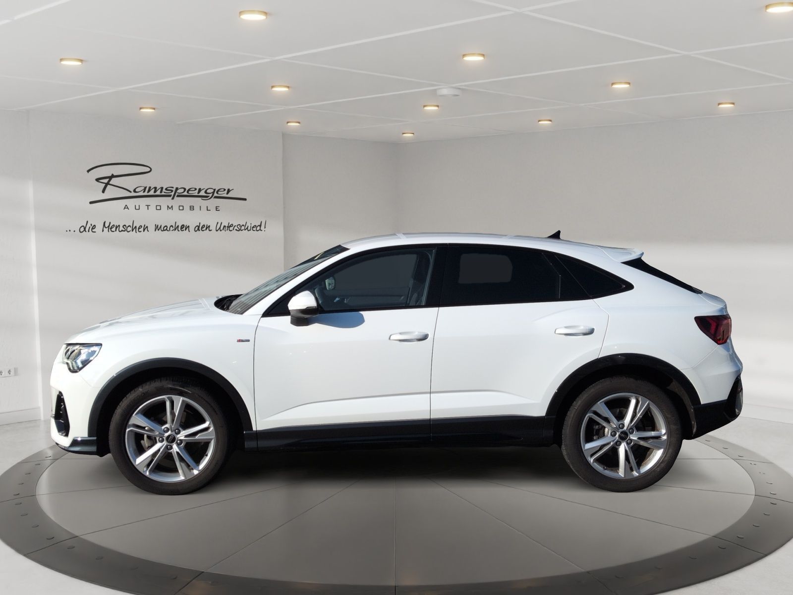 Audi Q3 Sportback S line 35 TFSI LED ACC Kamera Optik foto 3