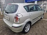 Toyota COROLLA VERSO 1.8L/7 SITZER/BEHINDERTEN GERECHT - Toyota Corolla Verso: 7 Sitzer