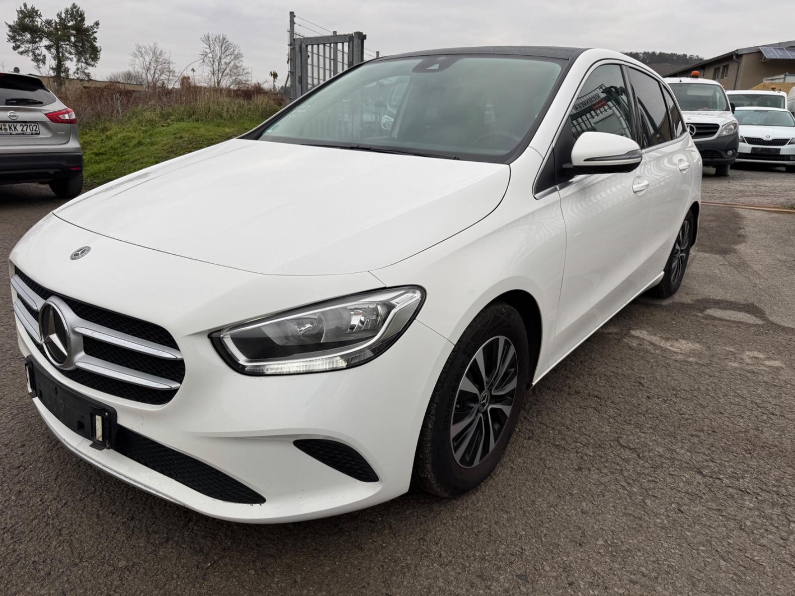 Mercedes-Benz B 180 B B 180 d Digital