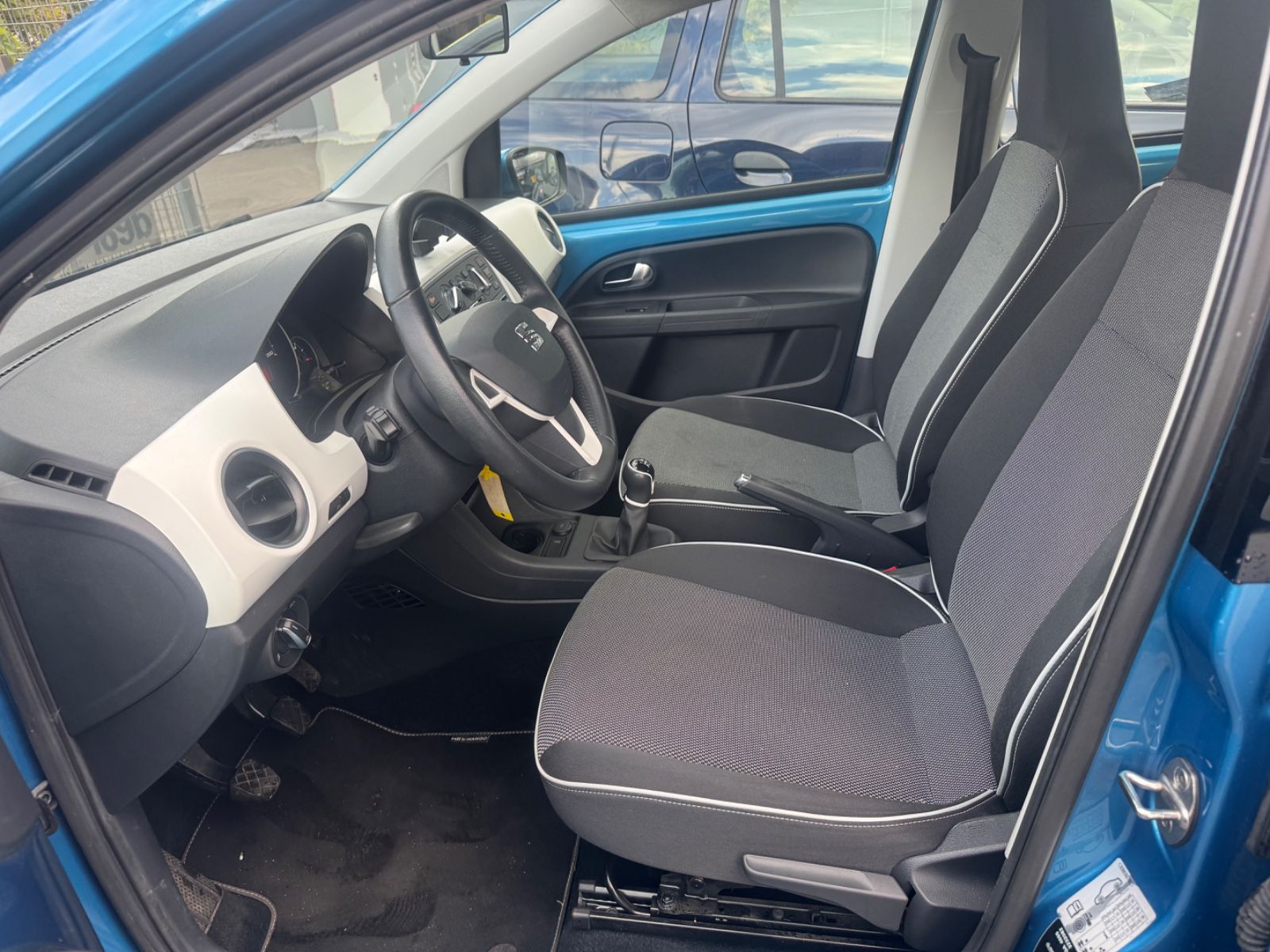 Fahrzeugabbildung SEAT Mii Chic Klima+Bluetooth