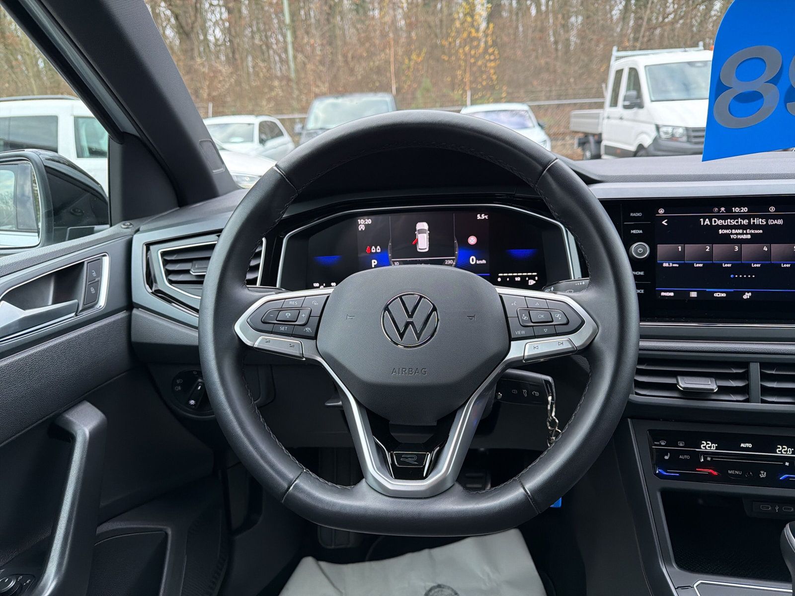 Polo R-Line TSi DSG Apple CarPlay Matrix