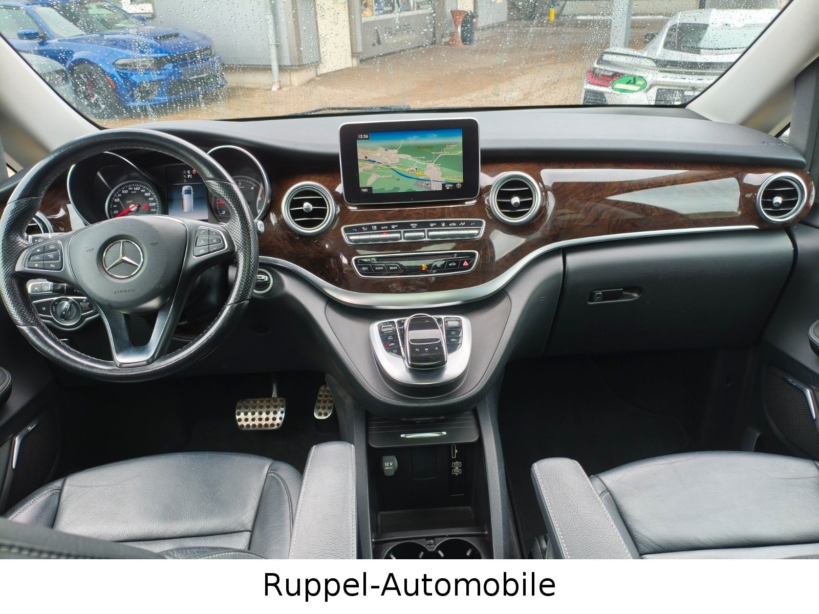 Mercedes-Benz V 250CDI AMG-LINE AVANTGARDE EDITION lang 1.HAND foto 24