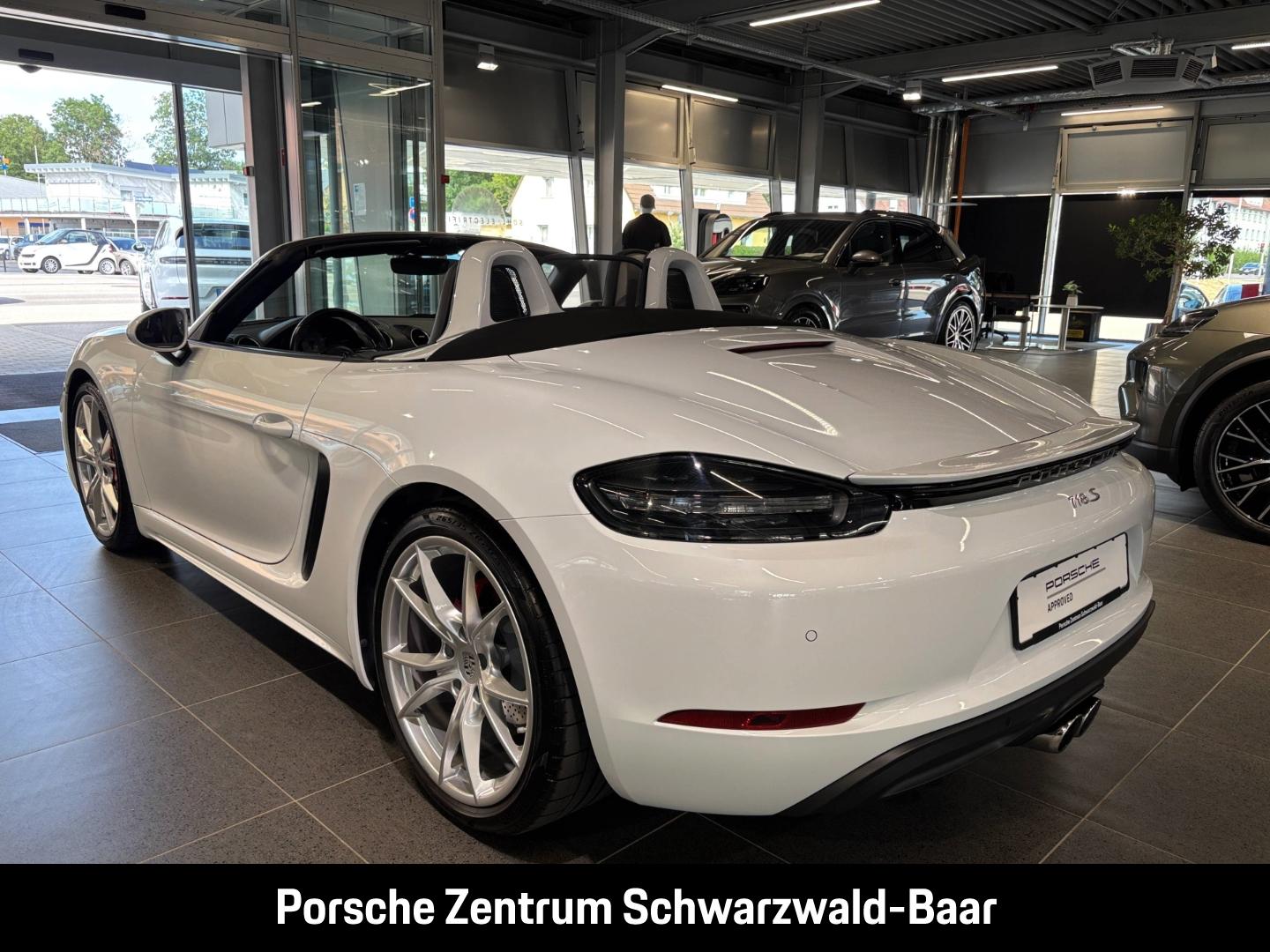 Porsche Boxster 718 S Sportabgas PASM 20-Zoll