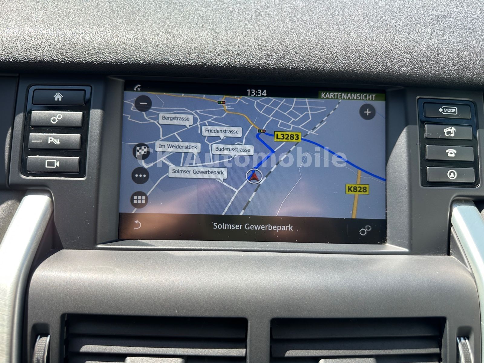 Fahrzeugabbildung Land Rover Discovery Sport 2.0 TD4 SE AWD/Navi/Bi-Xenon/Kam