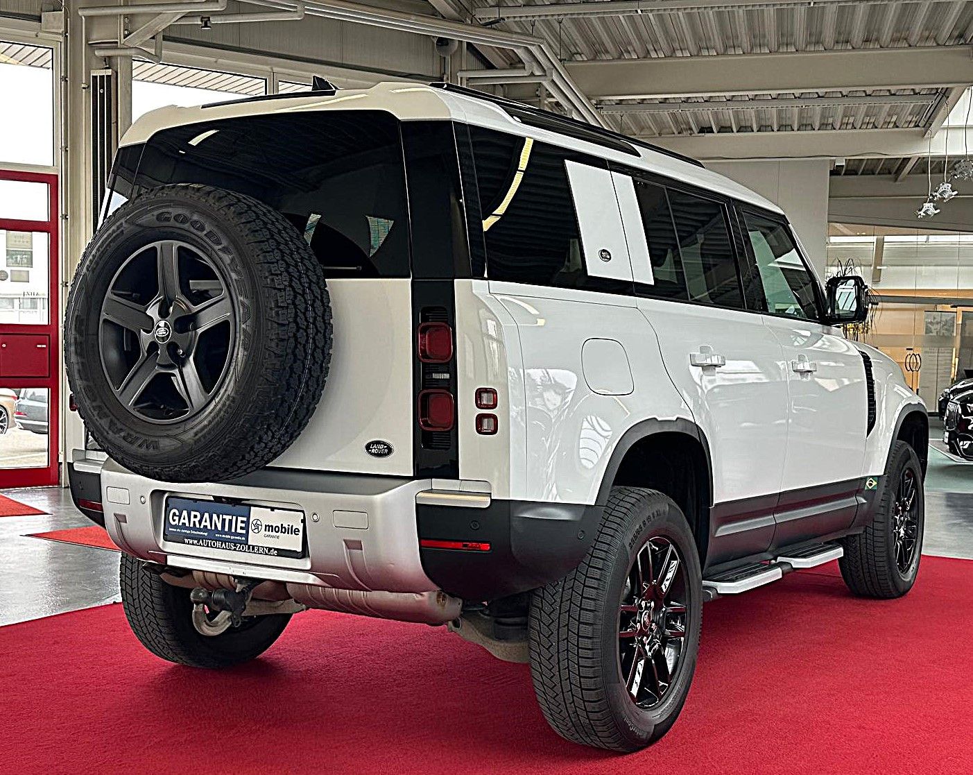 Land Rover Defender 110 X-Dynamic S /AHK/LED/LEDER/360° foto 5