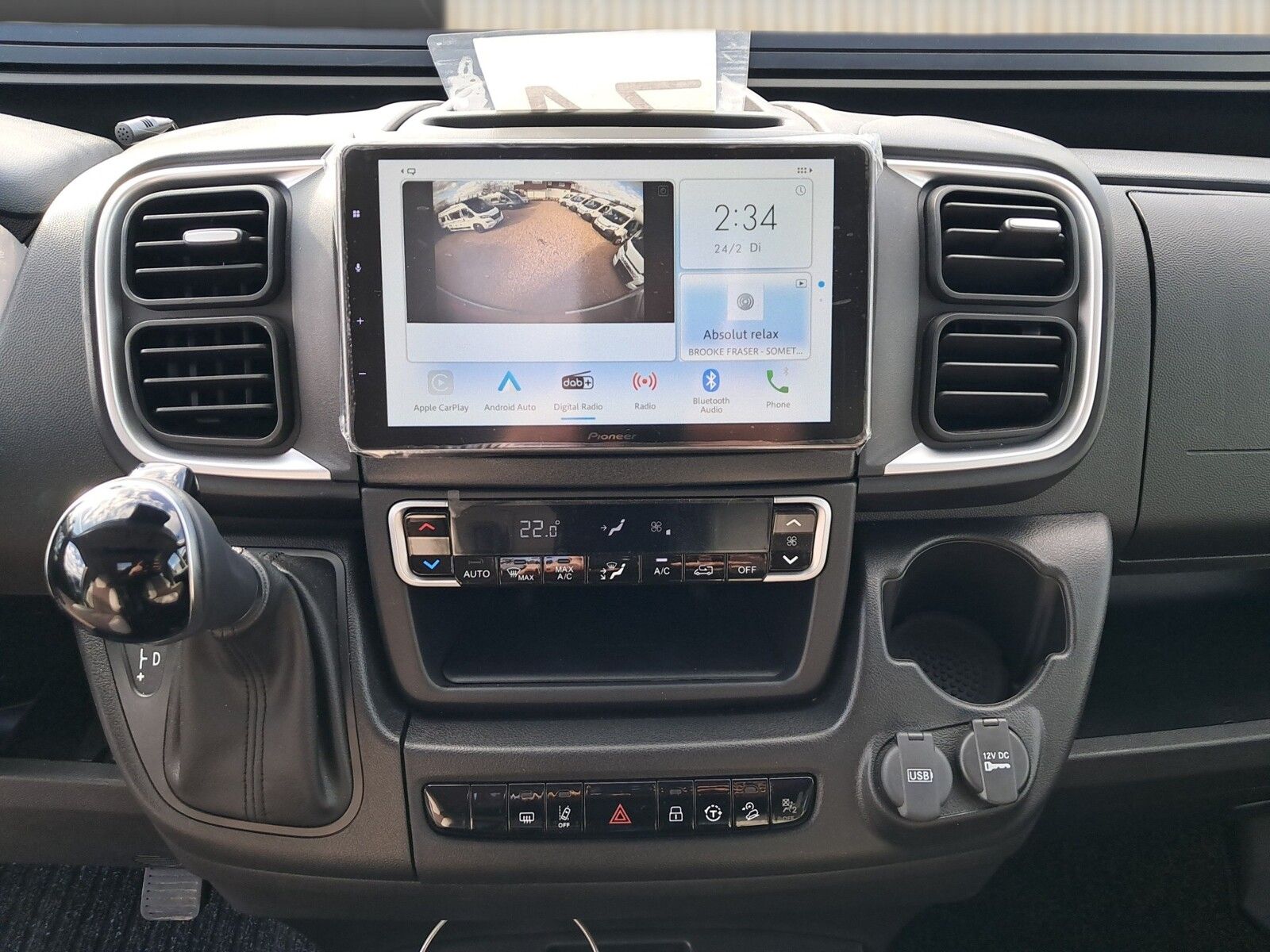 Fahrzeugabbildung Eura Mobil Van V 635 EB Automatik, 180 PS, Fahrassistenz