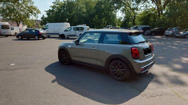 MINI MINI Cooper S 3-trg. Chili LED Navi Tempomat BT 