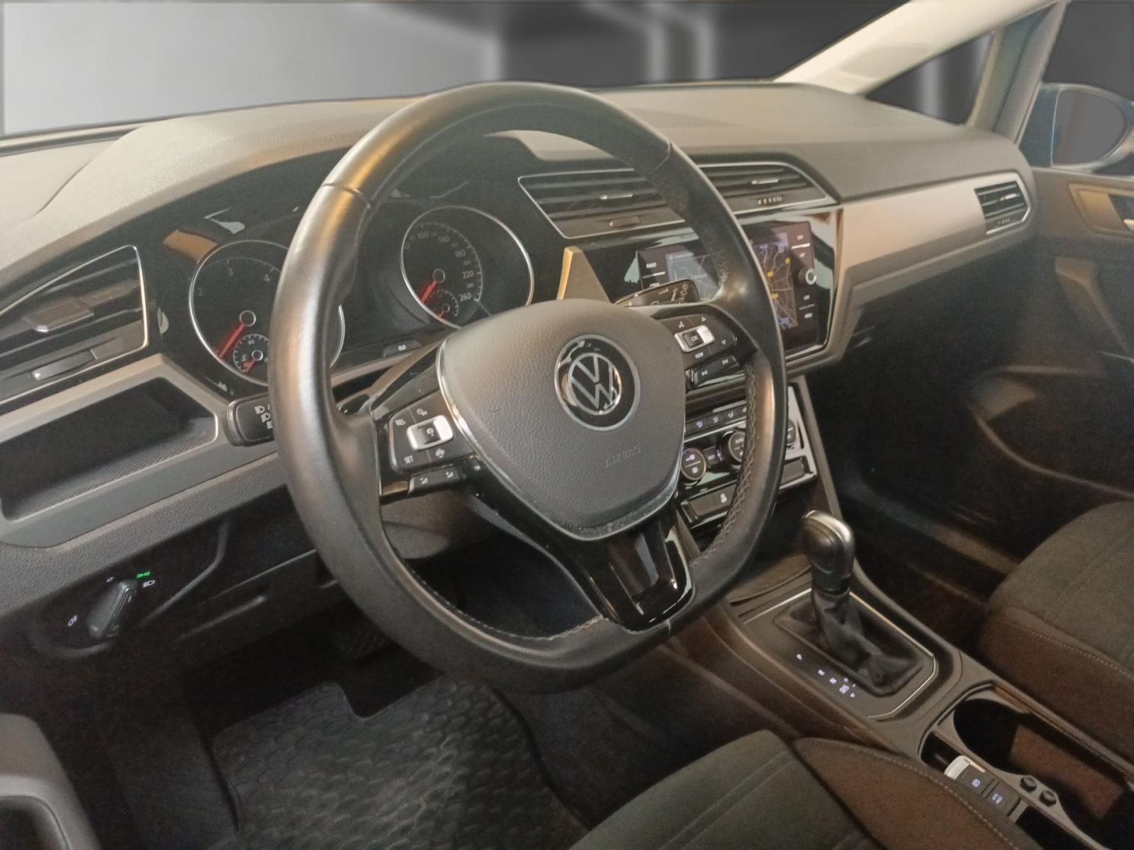Volkswagen Touran - Bild 12