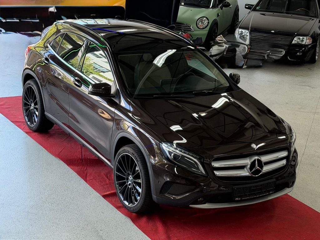 Image of Mercedes-Benz GLA 200