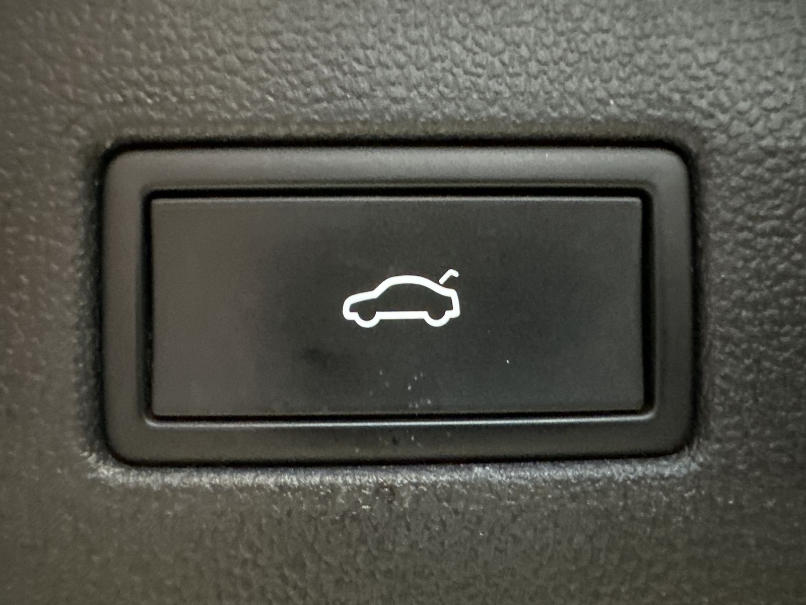 Fahrzeugabbildung Volkswagen Tiguan Allspace 4M DSG Elegance NAV+LED+AHK+VCOC