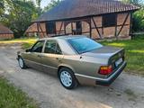 Mercedes-Benz Mercedes Benz, W 124, 230E, Mopf 1 - gebrauchte Mercedes-Benz 230 aus dem Jahr 1990