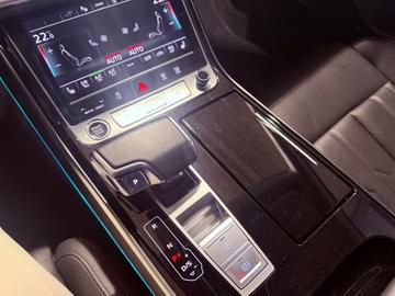 2022 AUDI A8 — миниатюра 35