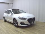 Hyundai i30 cw 1.6 CRDi Select SpurH DynLicht AUT - Hyundai i30 mit Diesel-Antrieb
