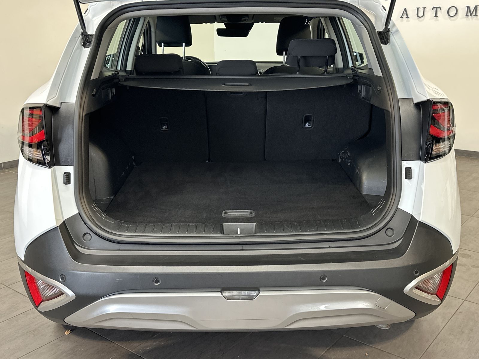 Fahrzeugabbildung Kia Sportage 1.6 T-GDI Edition 7 NAV+LED+VCOCKPIT+PP