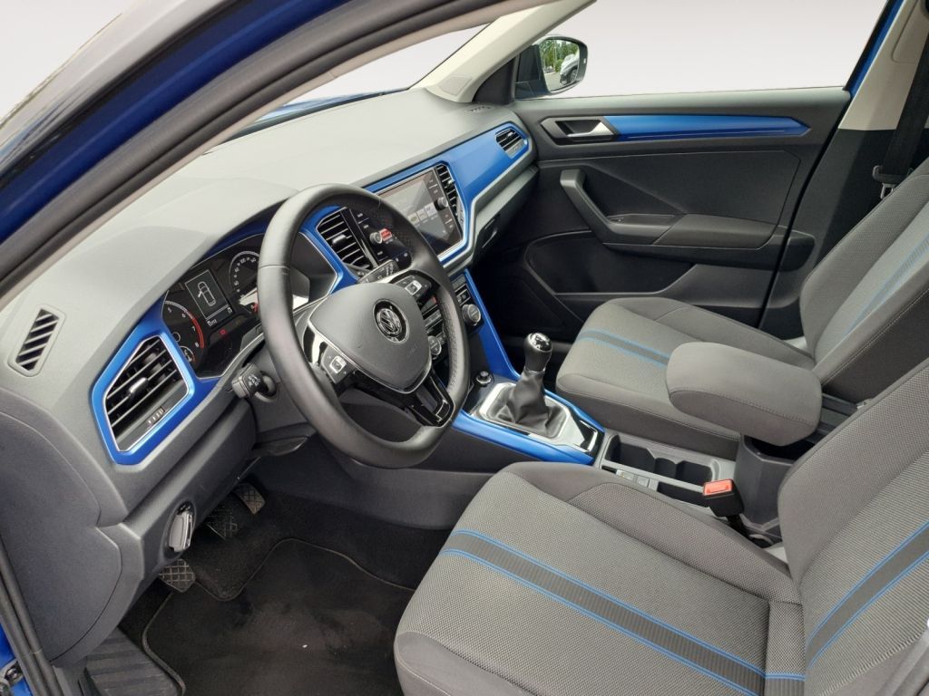 Fahrzeugabbildung Volkswagen T-Roc 1.5 TSI ACT Style Climatronic,NSW,PDC