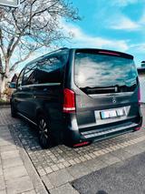 Mercedes-Benz EQV 300 AVANTGARDE Lang (90kWh) vollausgestattet - Mercedes-Benz EQV mit Panoramadach