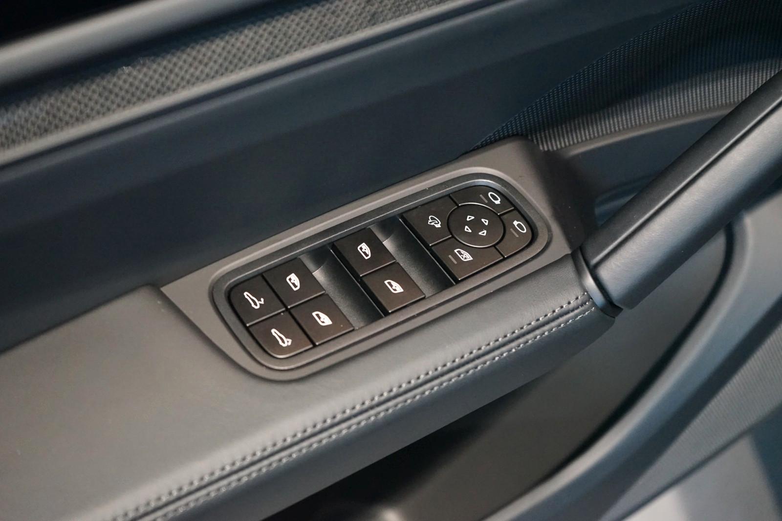 Porsche Cayenne GTS | Pano | SportDesign | Carbon | 22"