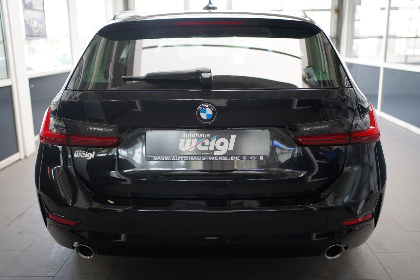 Fahrzeugabbildung BMW 320d Advantage +Teilleder+Live Cockpit Prof.+PDC