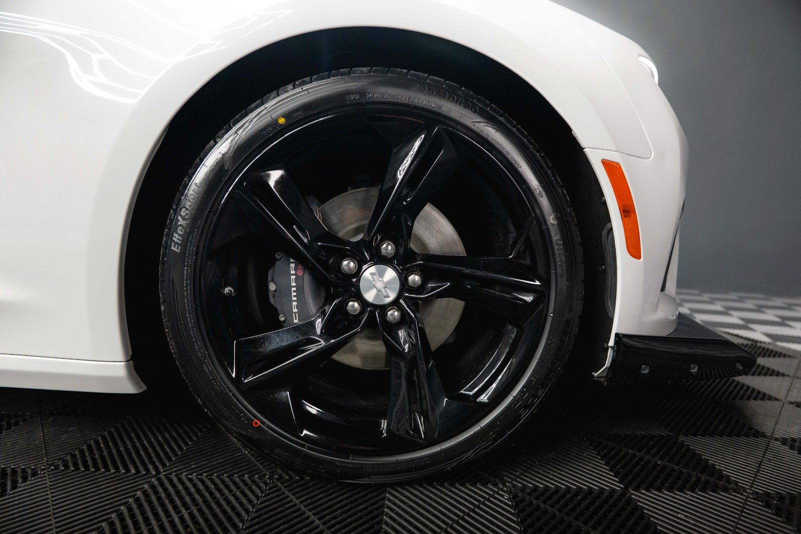 Fahrzeugabbildung Chevrolet Camaro 6.2 SS Coupe ZL1 LT1 Performance CarPlay