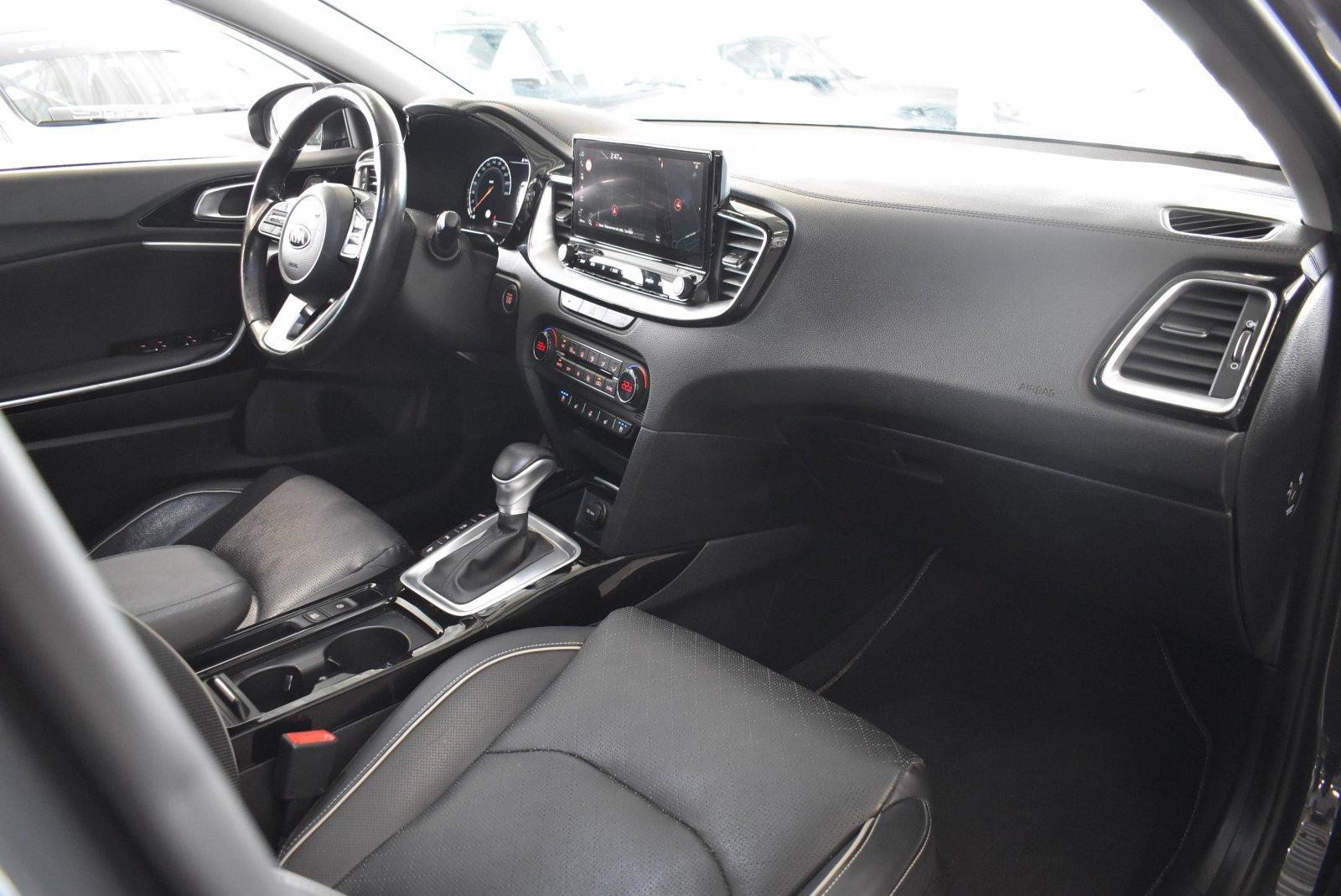 Kia Ceed 1.4 TGDI Platinum Edition Navi Leder Panoda