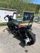 Indian Scout Bobber Twenty | 1. Hand  | Jekill & Hyde - INDIAN SCOUT Motorrad