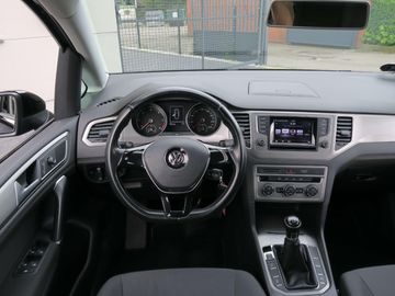 Volkswagen Golf Sportsvan - 3
