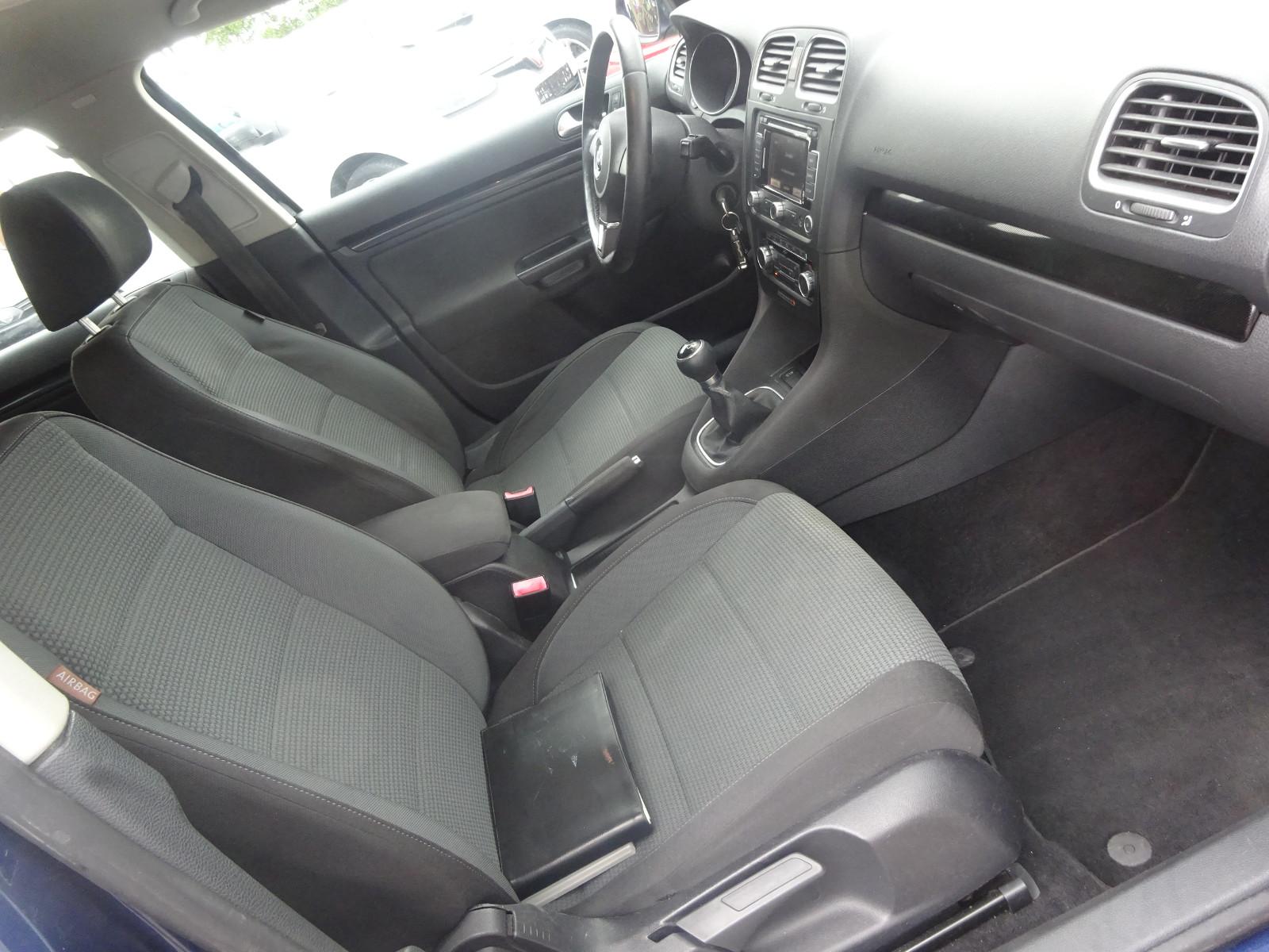 Volkswagen Golf 2010 — photo 11