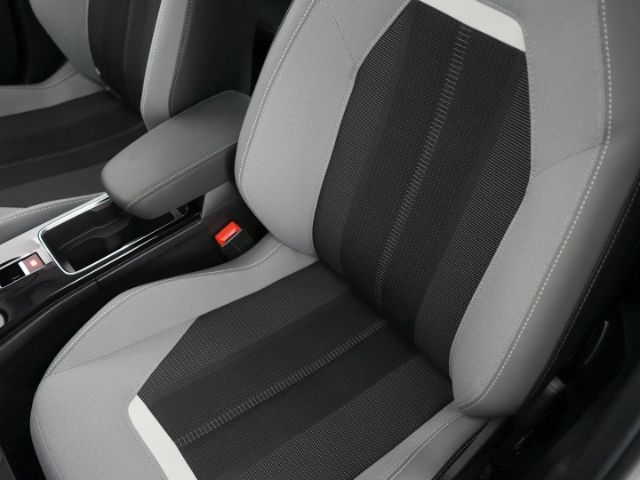 Mokka-e B ELEGANCE 50kWH AT+NAVI+RÜCKFAHRKAMERA+