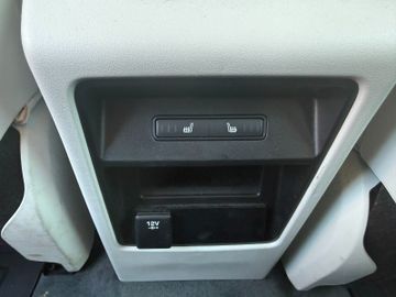 Land-Rover Discovery - 7
