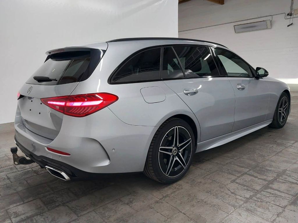 MERCEDES-BENZ C-Class 2023
