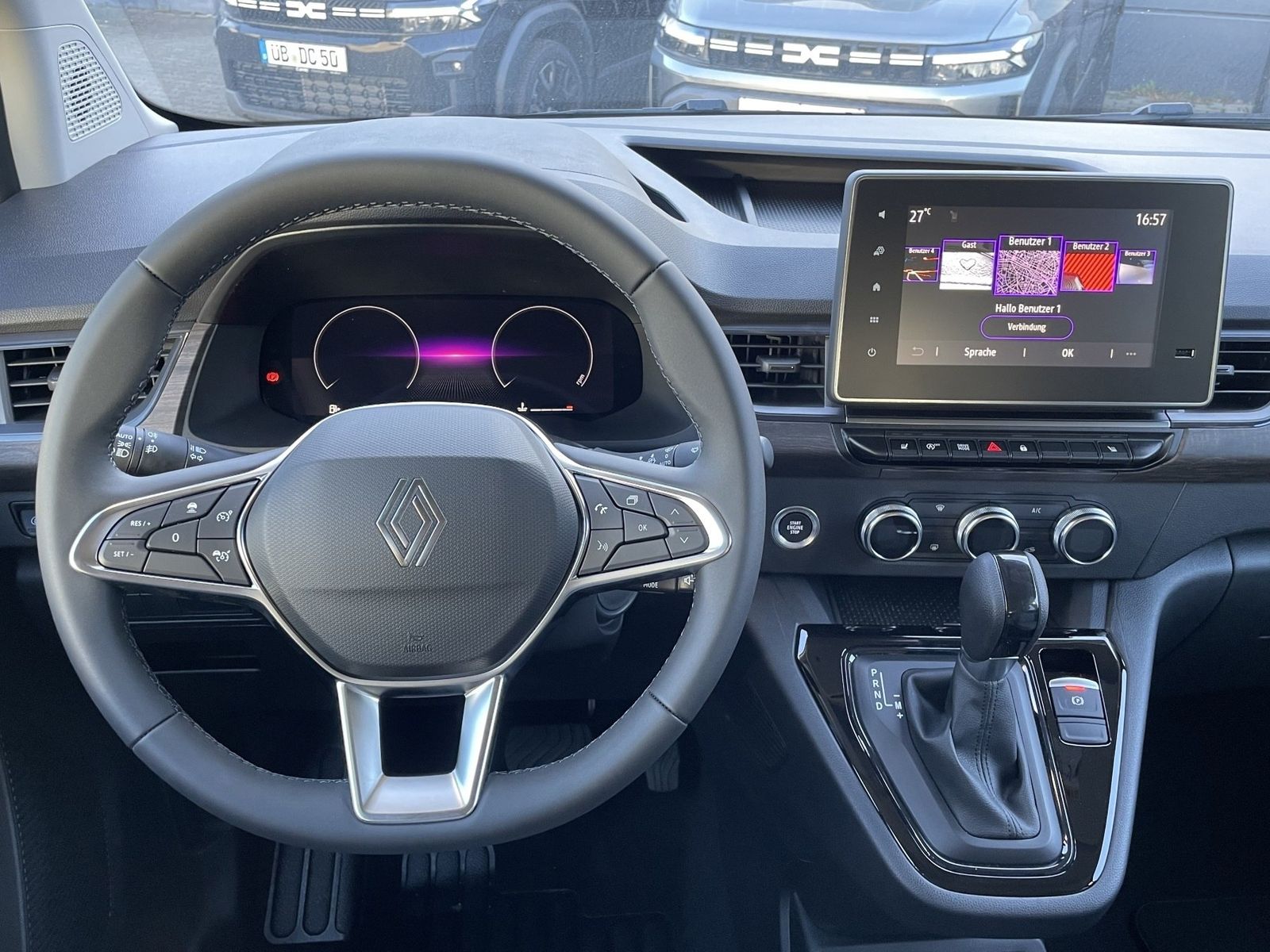 Fahrzeugabbildung Renault Kangoo Grand Techno TCe 130 EDC 7-Sitzer