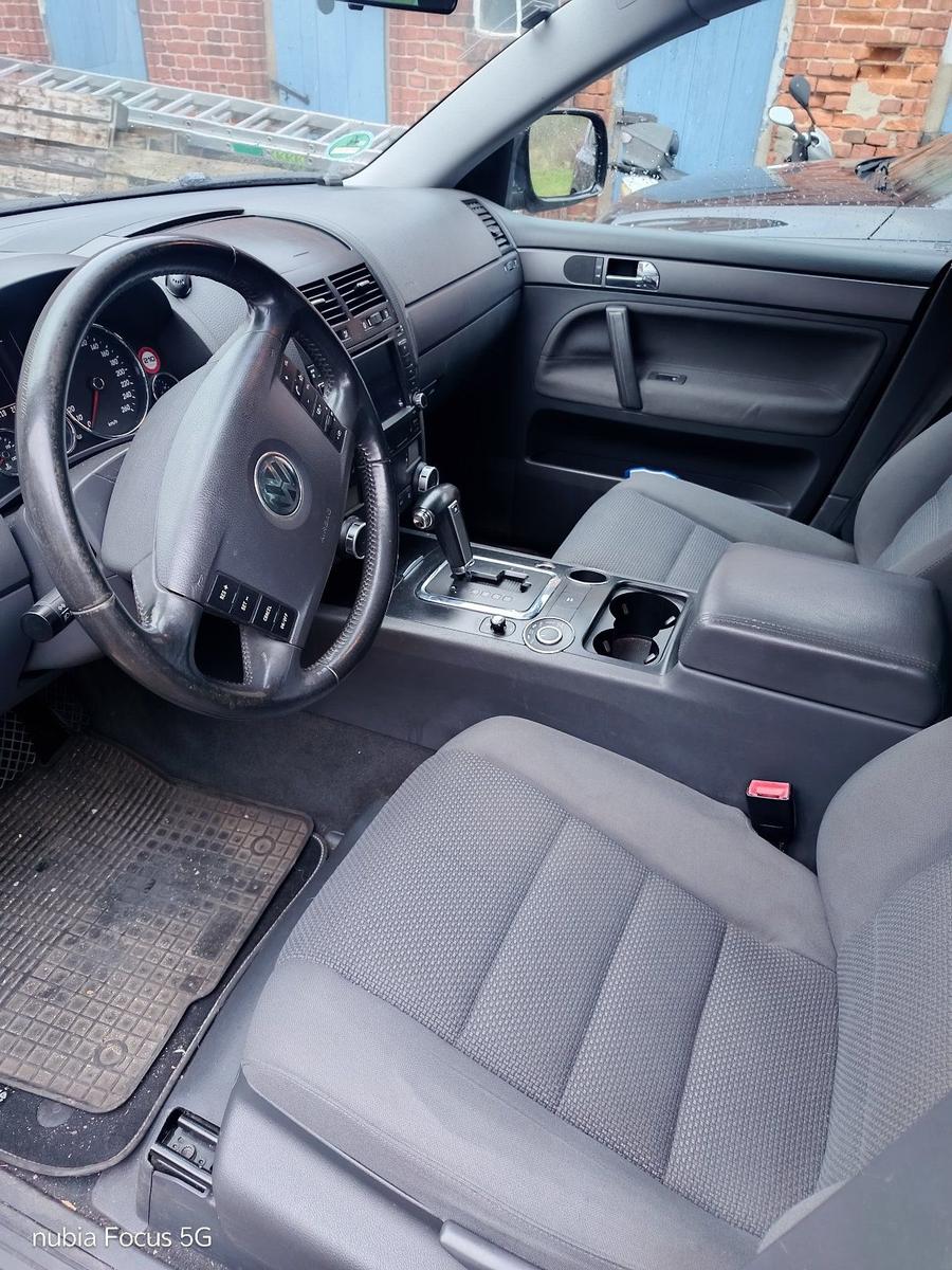 Volkswagen Touareg 2006 — photo 6