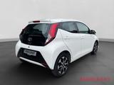 Toyota Aygo 1.0 x-play club Allwetterreifen - Toyota Aygo (X) in Bremen