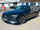 Mercedes-Benz E 200 T Autom.+LED+WIDESCREEN+TÜV neu+Ambientel.