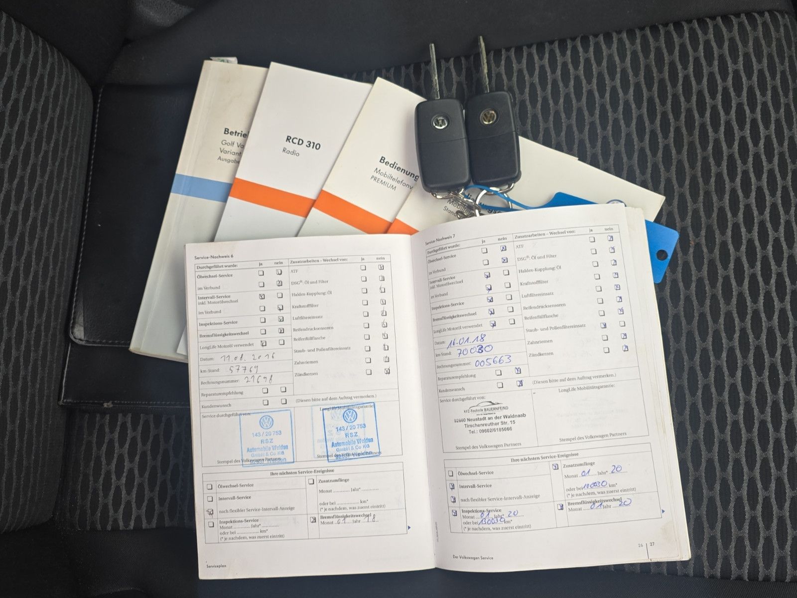 Fahrzeugabbildung Volkswagen Golf VI Variant Trendline INSPEKTION TÜV NEU