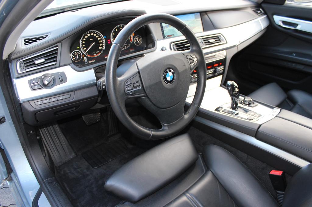BMW ActiveHybrid 7