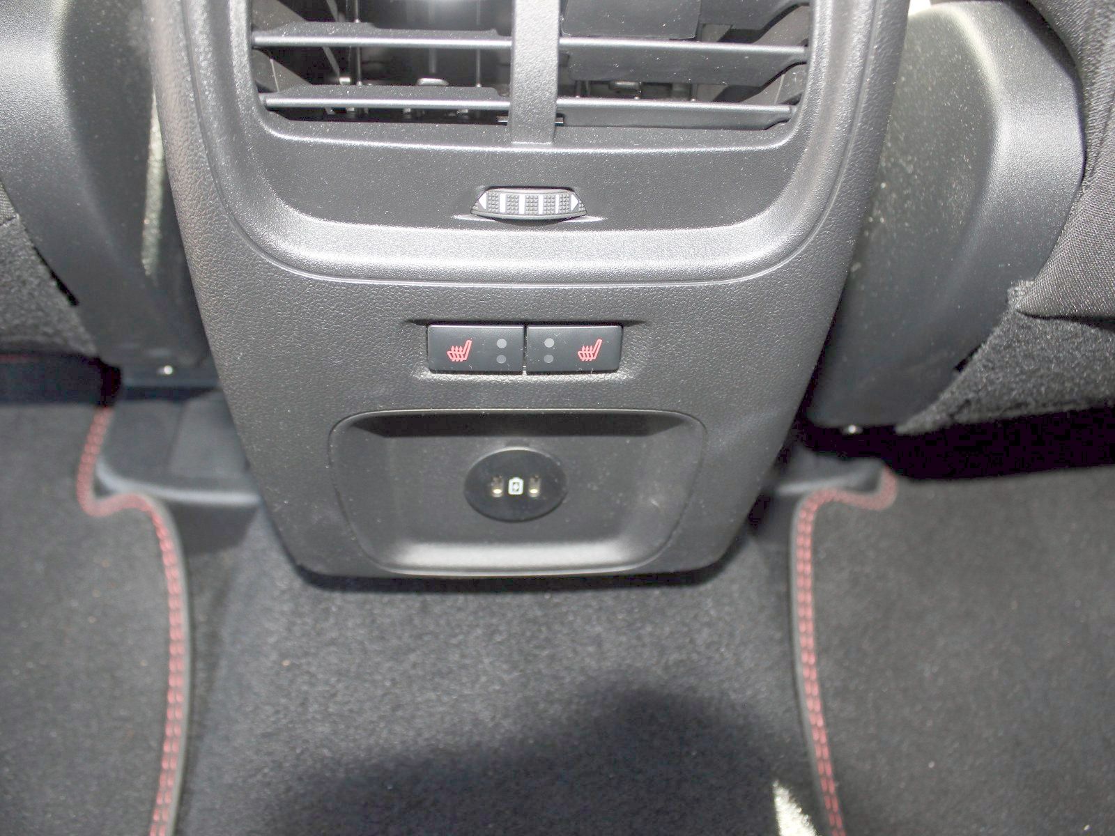 Fahrzeugabbildung Ford Kuga Plug-In Hybrid ST-Line