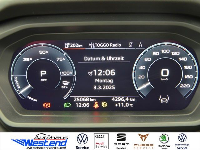 Fahrzeugabbildung Audi Q4 e-tron 40 150kW advanced Matrix Pano Navi
