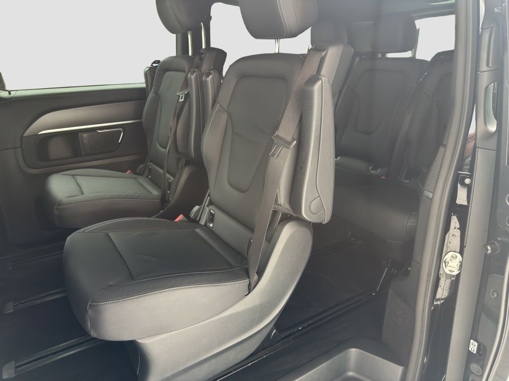 Fahrzeugabbildung Mercedes-Benz V 300 d AVANTGARDE EDITION Lang *AMG*LANG*STANDH