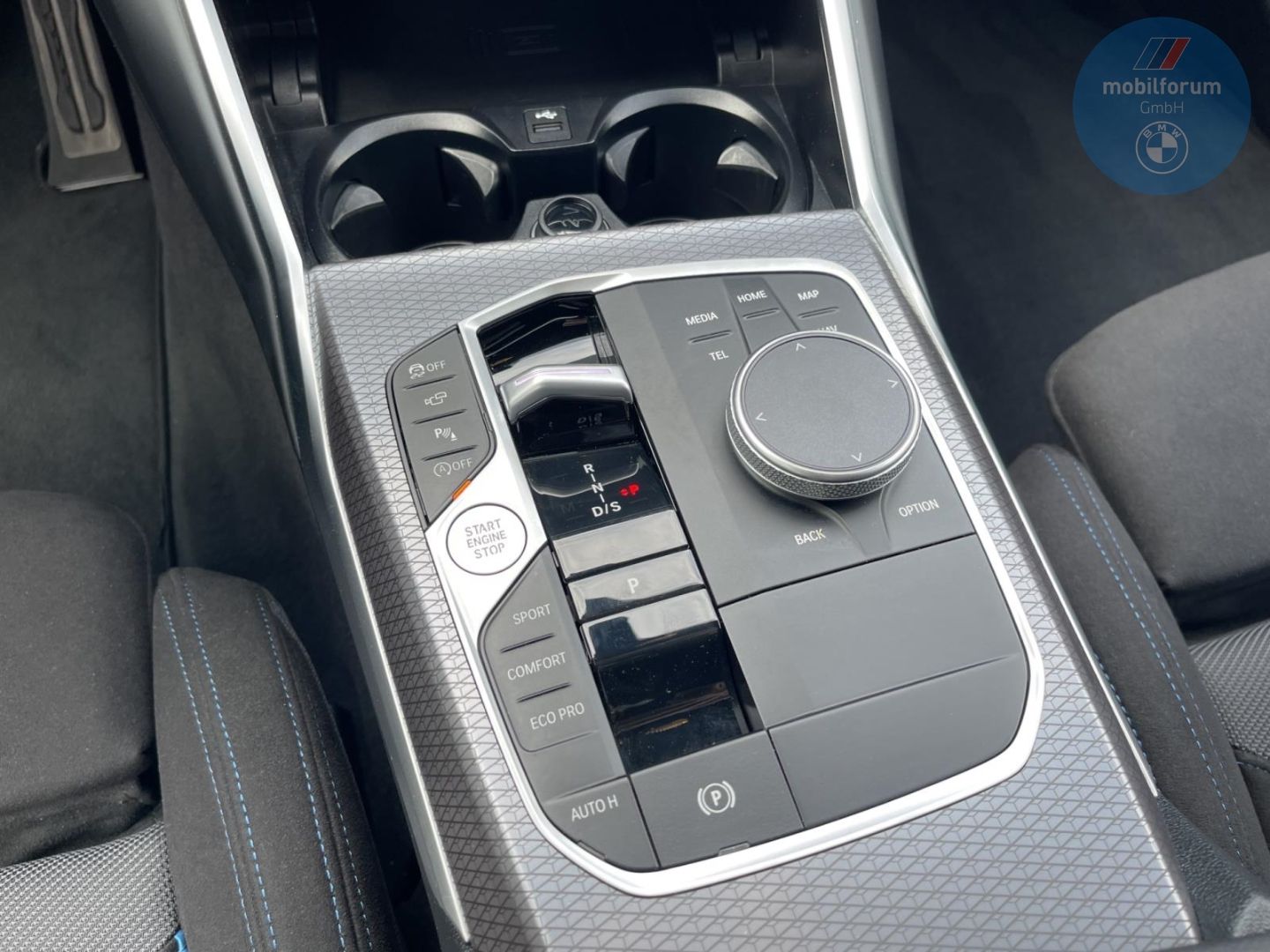 BMW 320 i M-Sport AHK ACC 360 Kamera Memory Sitz foto 10