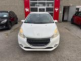 Peugeot 208 Active**KLIMA**TOUCHSCREEN** - Peugeot Unfallwagen