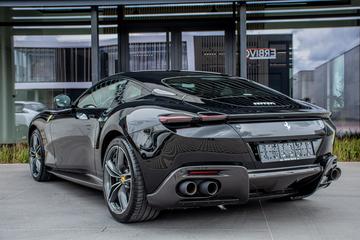 صورة 10 لـ 2021 Ferrari ROMA
