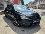 Volkswagen Jetta VI Comfortline BMT/ 1.HAND/ - VW Jetta Diesel von 2011