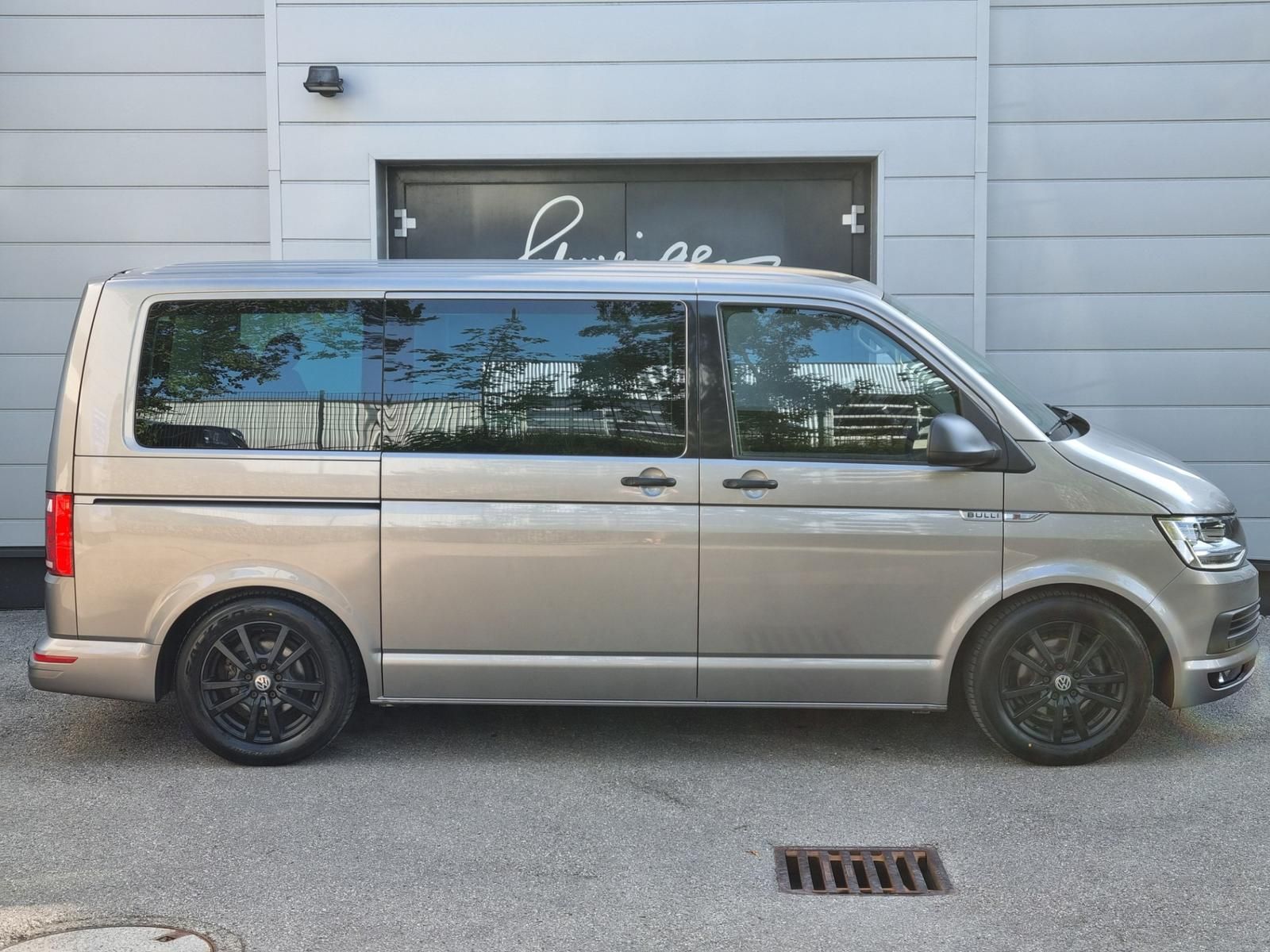 Volkswagen T6 2.0 TDI Multivan Trendline foto 6