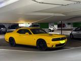 Dodge Challenger V8 SRT 6,4 Liter selten in gelb - Dodge Challenger: Srt8